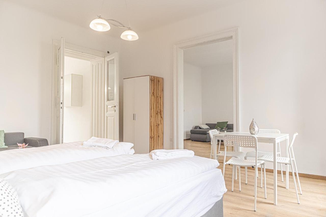Welcoming 2Br Apt. Near Akh- Perfect For Longstays Viena Exterior foto